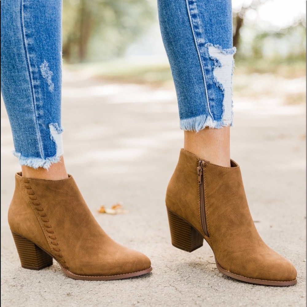 Tan Sierra booties